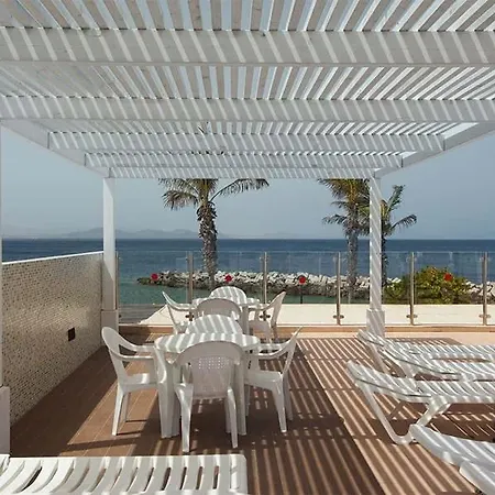 Ξενοδοχείο Flamingo 3*