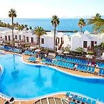 Flamingo Hotel