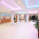 Flamingo 3*