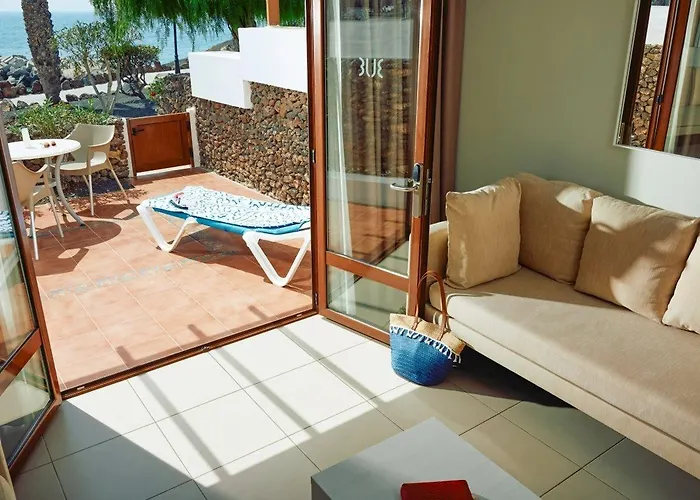 Flamingo 3* Playa Blanca